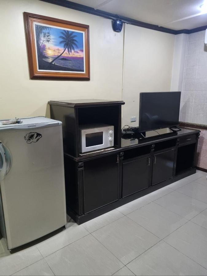 Clark Angeles Tiger Hotel מראה חיצוני תמונה