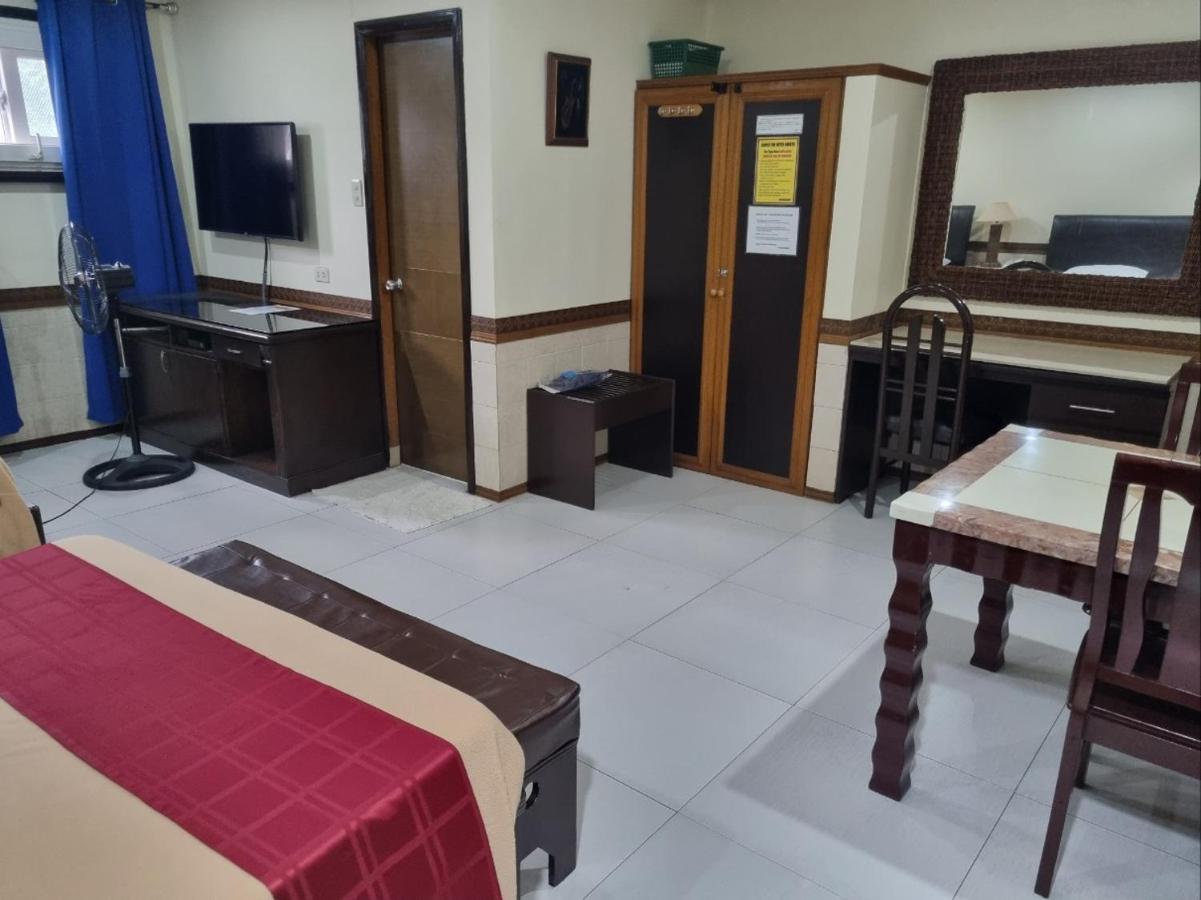 Clark Angeles Tiger Hotel מראה חיצוני תמונה